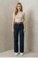 KADIN KOYU MAVİ LİKRALI BOL PAÇA CAMEL KEMERLİ KOT PANTOLON JEAN YY101425