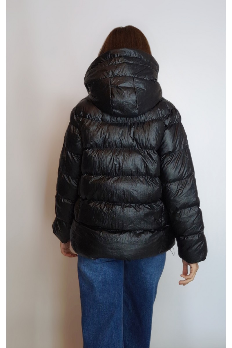KADIN SİYAH KAPÜŞONLU FERMUARLI ŞİŞME MONT KABAN YY101283