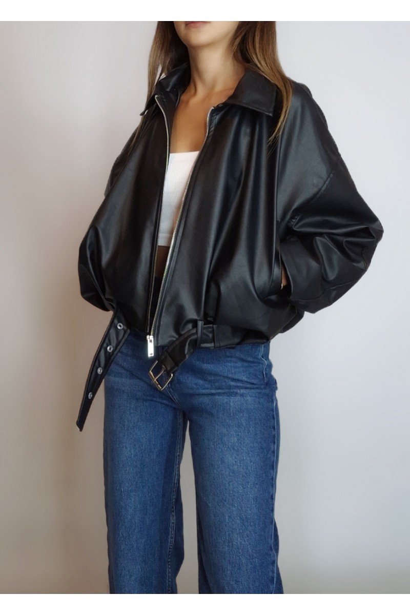 KADIN SİYAH BALON MODEL KISA DERİ MONT YY101284