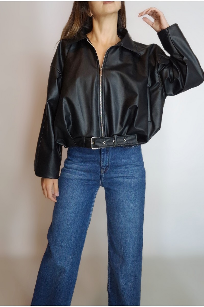 KADIN SİYAH BALON MODEL KISA DERİ MONT YY101284