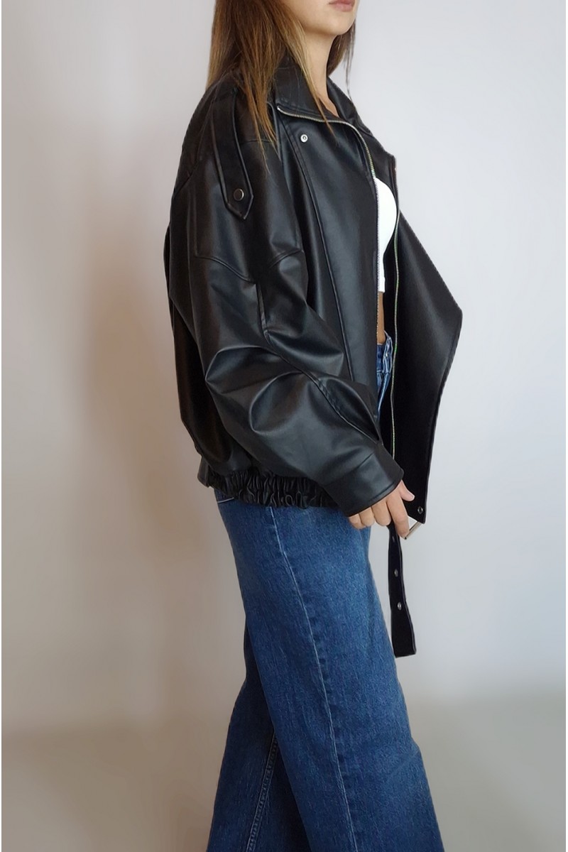 KADIN SİYAH SUNİ DERİ OVERSİZE ASİMETRİK FERMUARLI ASTARLI UZUN BİKER DERİ MONT YY101285